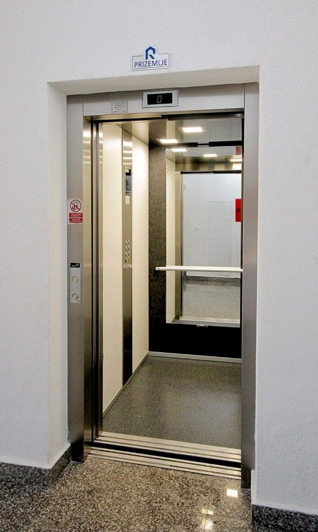 Flat in Bar, Montenegro, 65 m² - picture 2