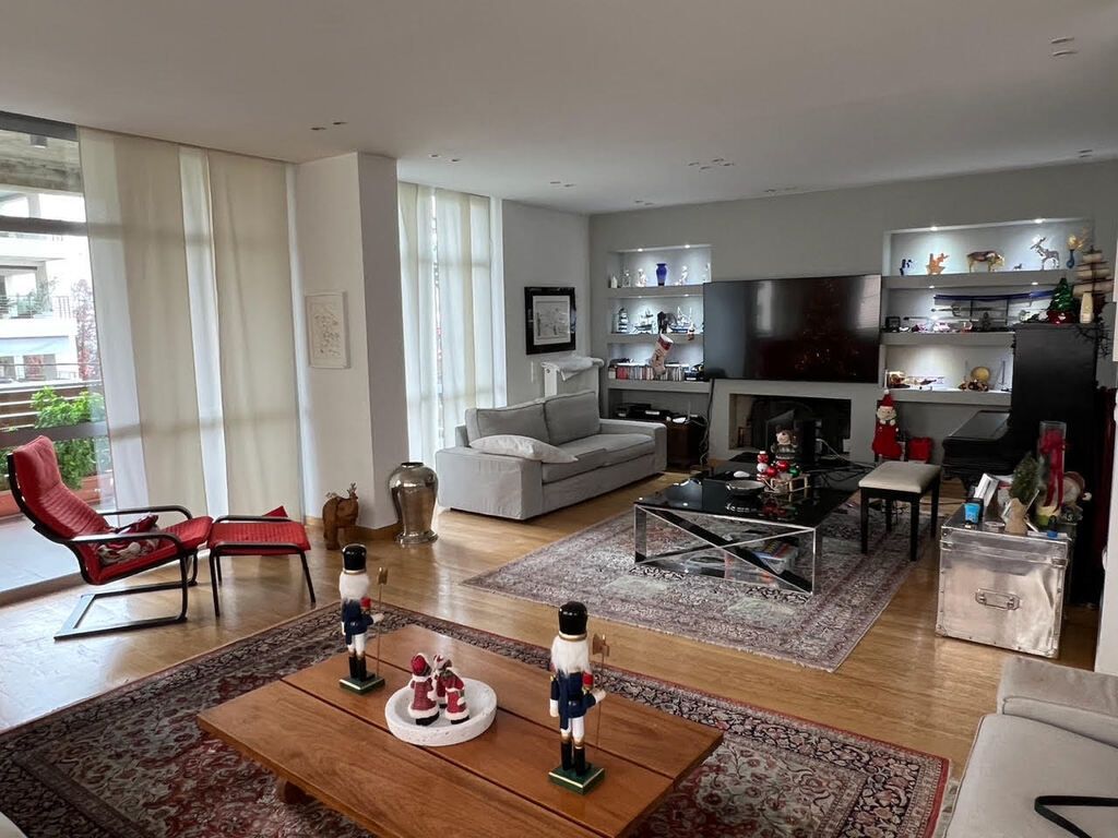 Piso en Atenas, Grecia, 179 m² - imagen 2