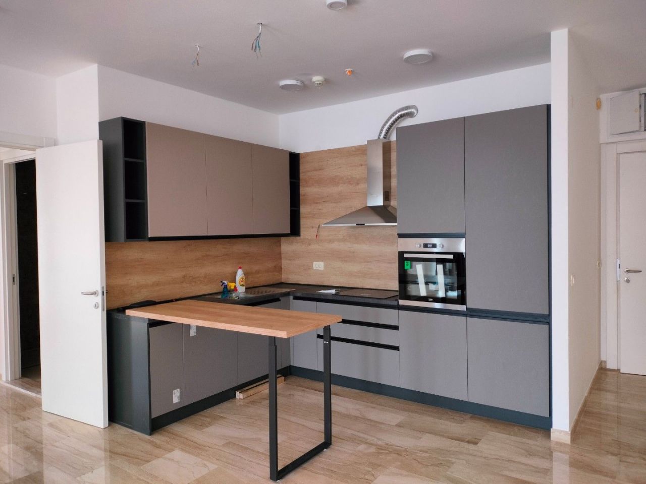 Piso en Budva, Montenegro, 104 m² - imagen 4