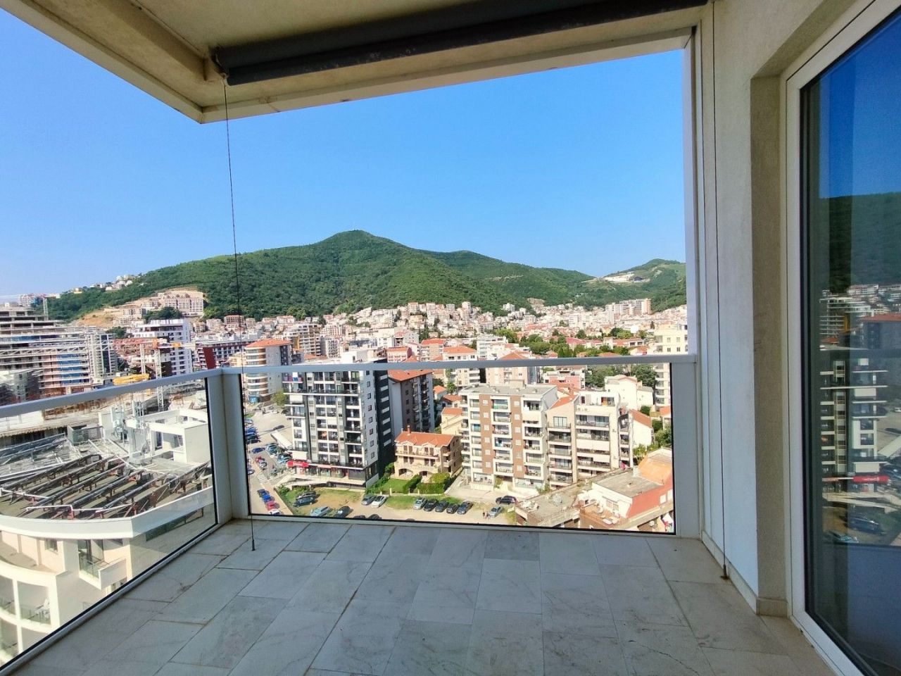 Piso en Budva, Montenegro, 104 m² - imagen 19