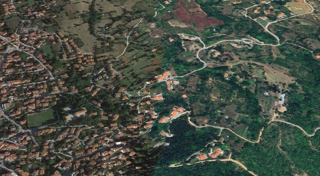 Terrain à Thessalonique, Grèce, 1 741 m² - image 3