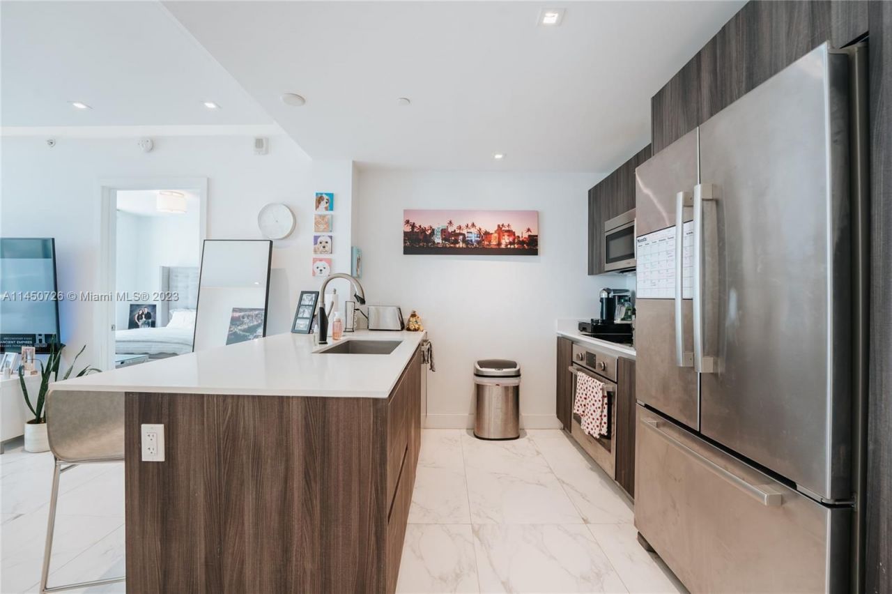 Flat in Miami, USA, 70 m² - picture 4