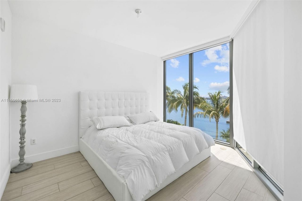 Flat in Miami, USA, 85 m² - picture 9