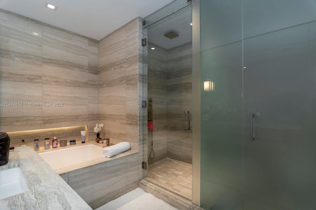 Appartamento a Miami, USA, 150 m² - foto 15