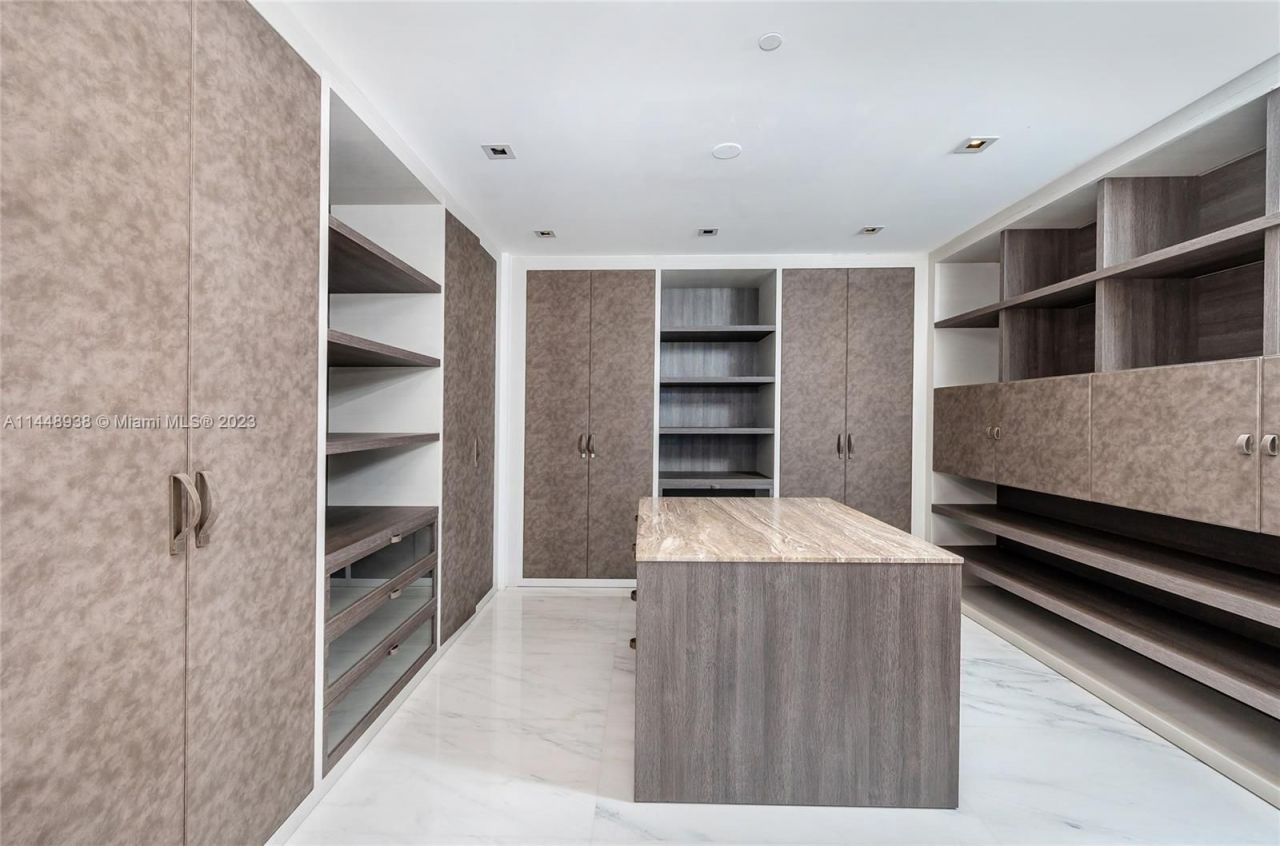 Piso en Miami, Estados Unidos, 300 m² - imagen 10