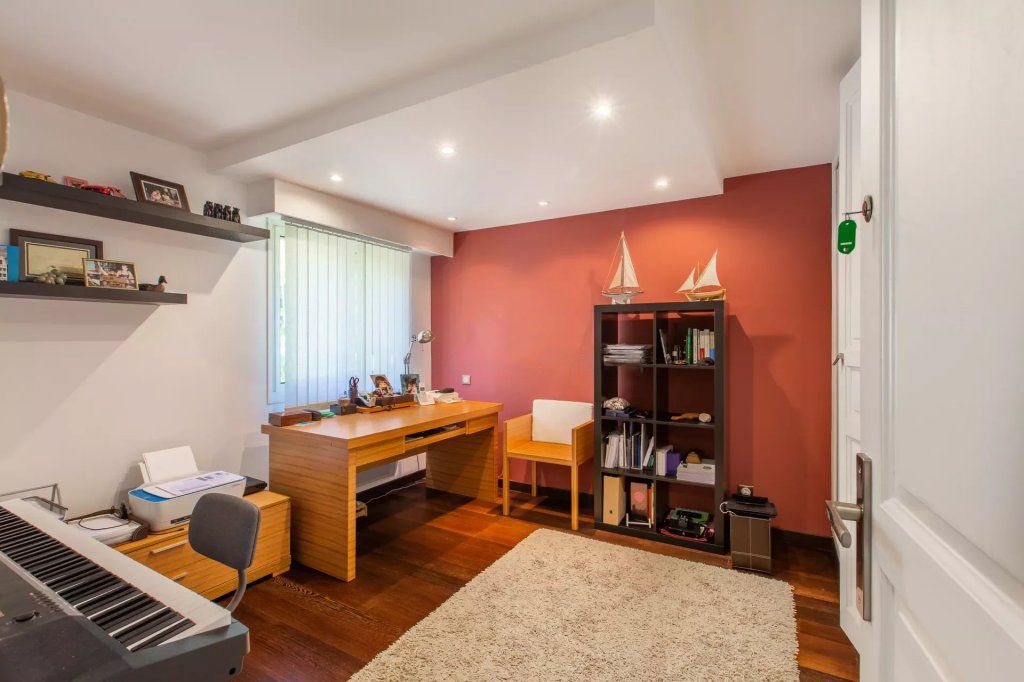 Apartment in Villefranche-sur-Mer, France, 162 m² - picture 16