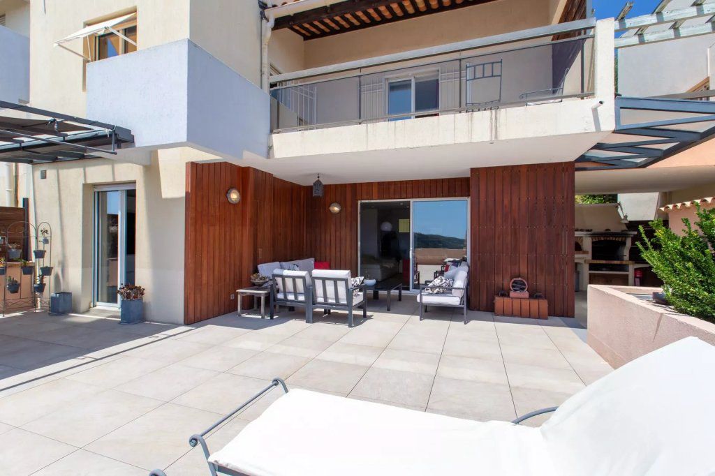 Apartment in Villefranche-sur-Mer, France, 162 m² - picture 4