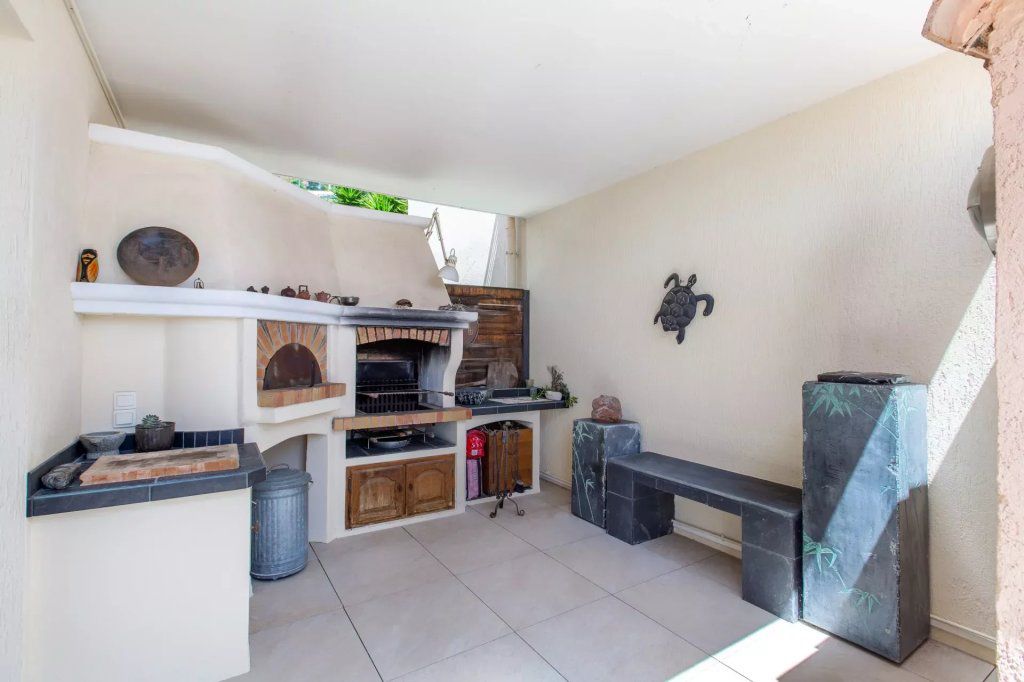 Apartment in Villefranche-sur-Mer, France, 162 m² - picture 6