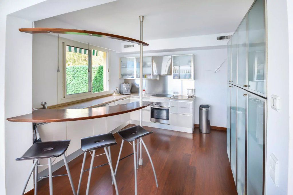 Apartment in Villefranche-sur-Mer, France, 130 m² - picture 6