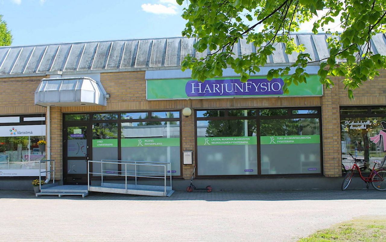 Shop in Pieksamaki, Finland, 167 m² - picture 1