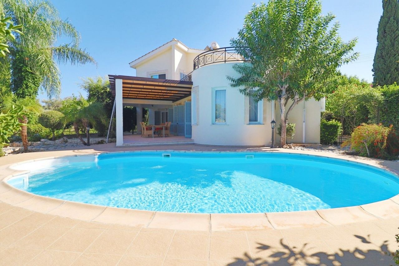 Villa in Paphos, Zypern, 189 m² - Foto 1