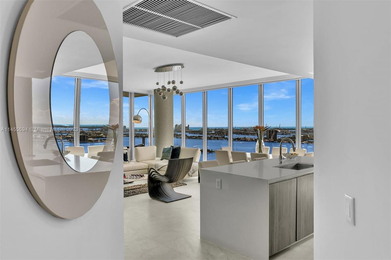 Piso en Miami, Estados Unidos, 170 m² - imagen 6