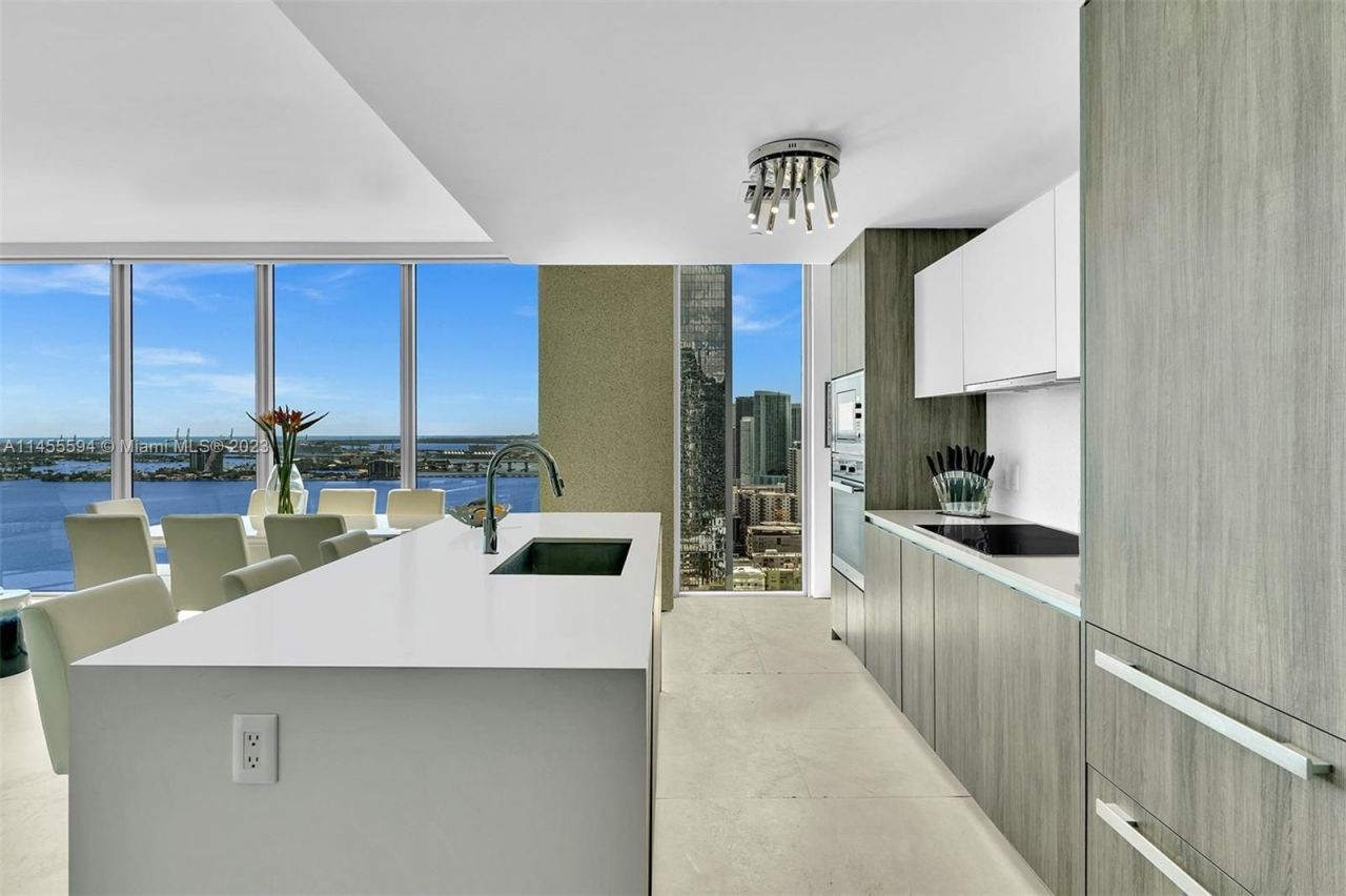 Piso en Miami, Estados Unidos, 170 m² - imagen 8