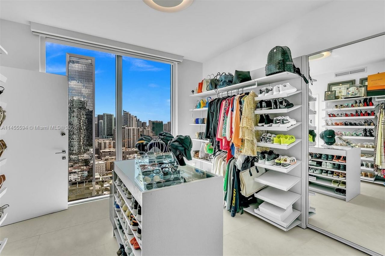 Piso en Miami, Estados Unidos, 170 m² - imagen 14