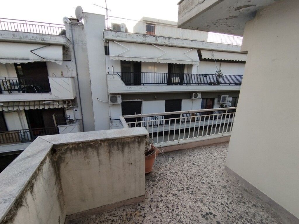 Flat in Thessaloniki, Greece, 80 m² - picture 9