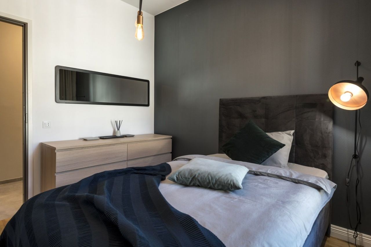 Apartment in Campione d'Italia, Italien, 81 m² - Foto 13