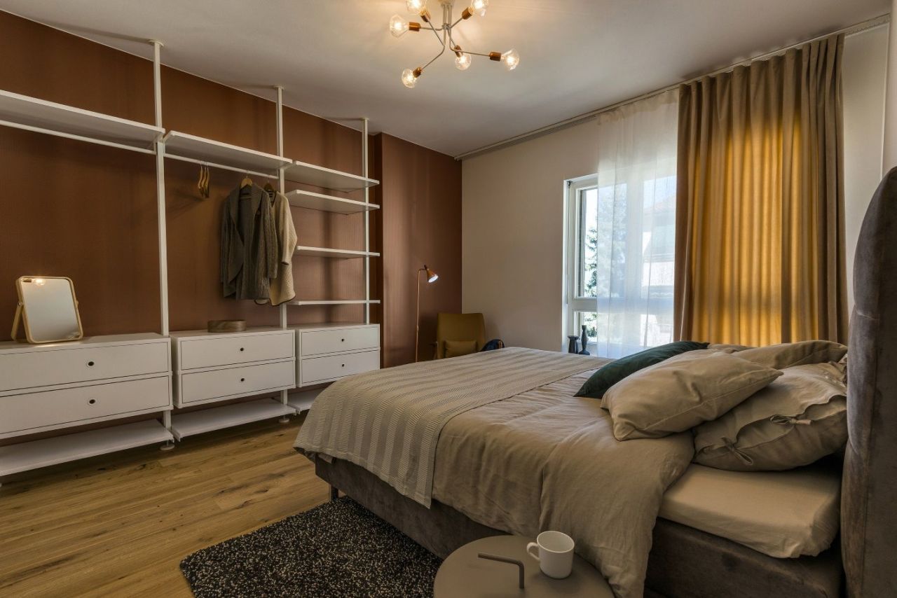 Apartment in Campione d'Italia, Italien, 81 m² - Foto 8