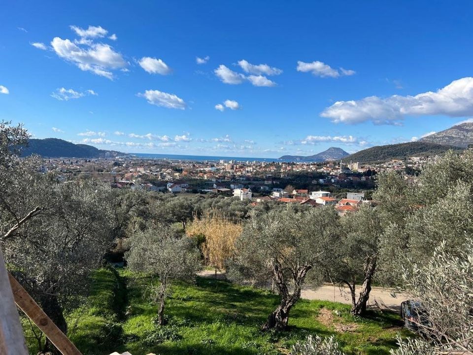 House in Bar, Montenegro, 170 m² - picture 7