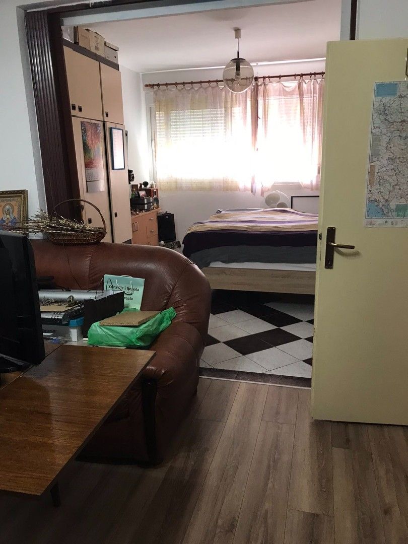 Flat in Bar, Montenegro, 80 m² - picture 9