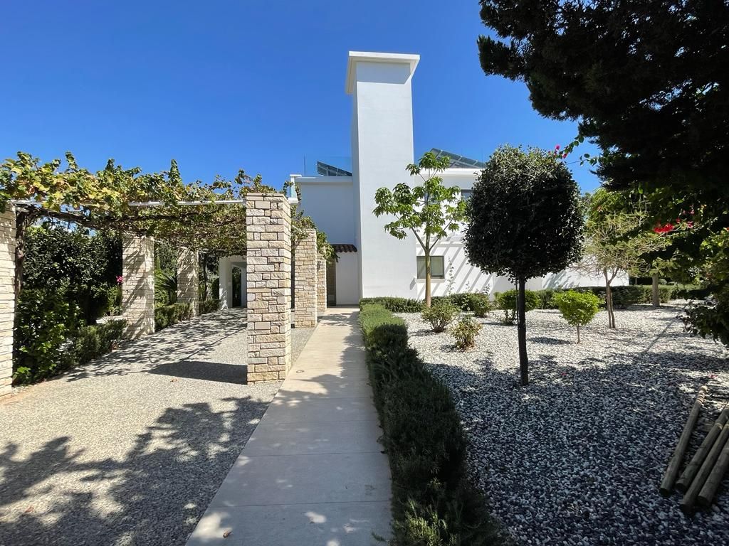 Villa en Pafos, Chipre, 250 m² - imagen 1