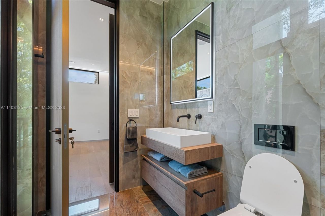 Villa in Miami, USA, 400 m² - picture 13