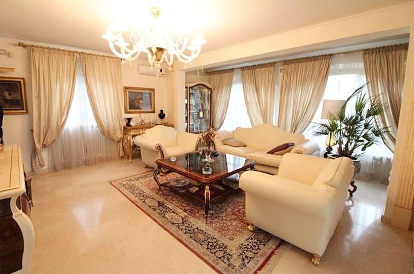 Villa in Forte dei Marmi, Italy, 200 m² - picture 7