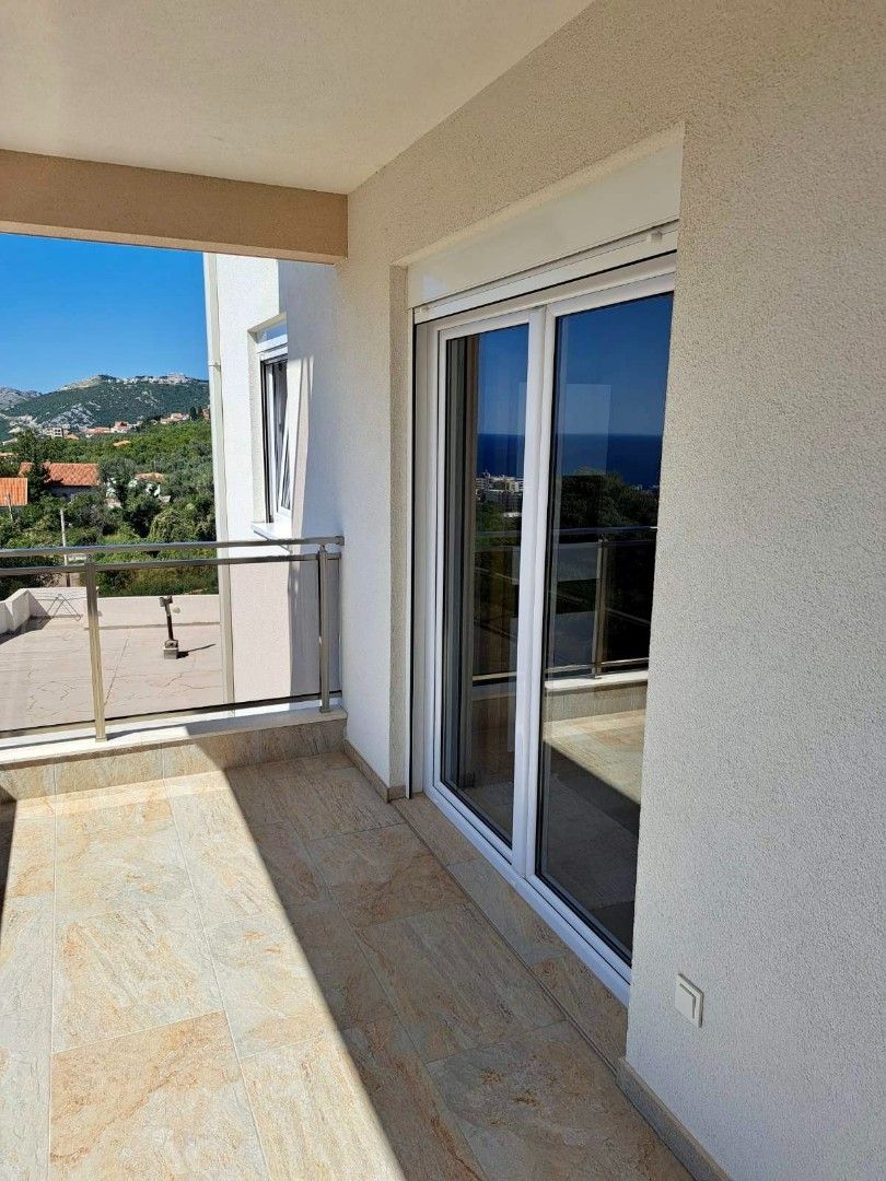 Flat in Dobra Voda, Montenegro, 56 m² - picture 9