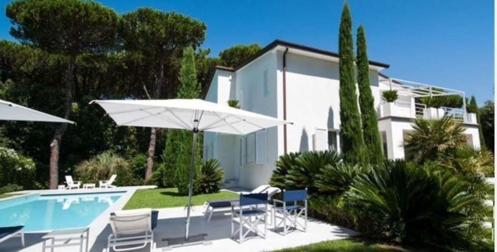 Villa in Forte dei Marmi, Italien, 450 m² - Foto 2