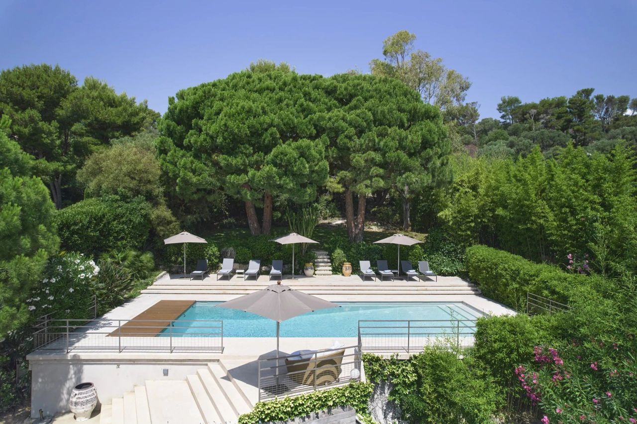 Villa en Saint-Jean-Cap-Ferrat, Francia, 250 m² - imagen 1