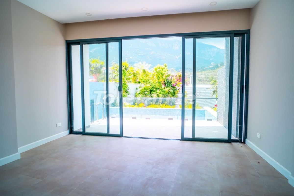 Apartment in Bellapais, Cyprus, 230 m² - picture 5