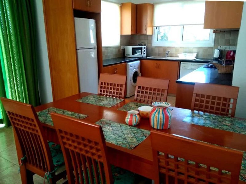 Villa in Coral Bay, Cyprus, 140 m² - picture 11