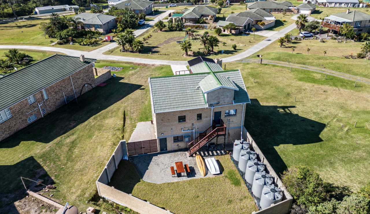 House Eastern Cape, RSA, 260 m² - picture 16