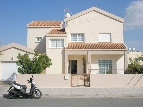 Villa in Larnaca, Cyprus, 224 m² - picture 1