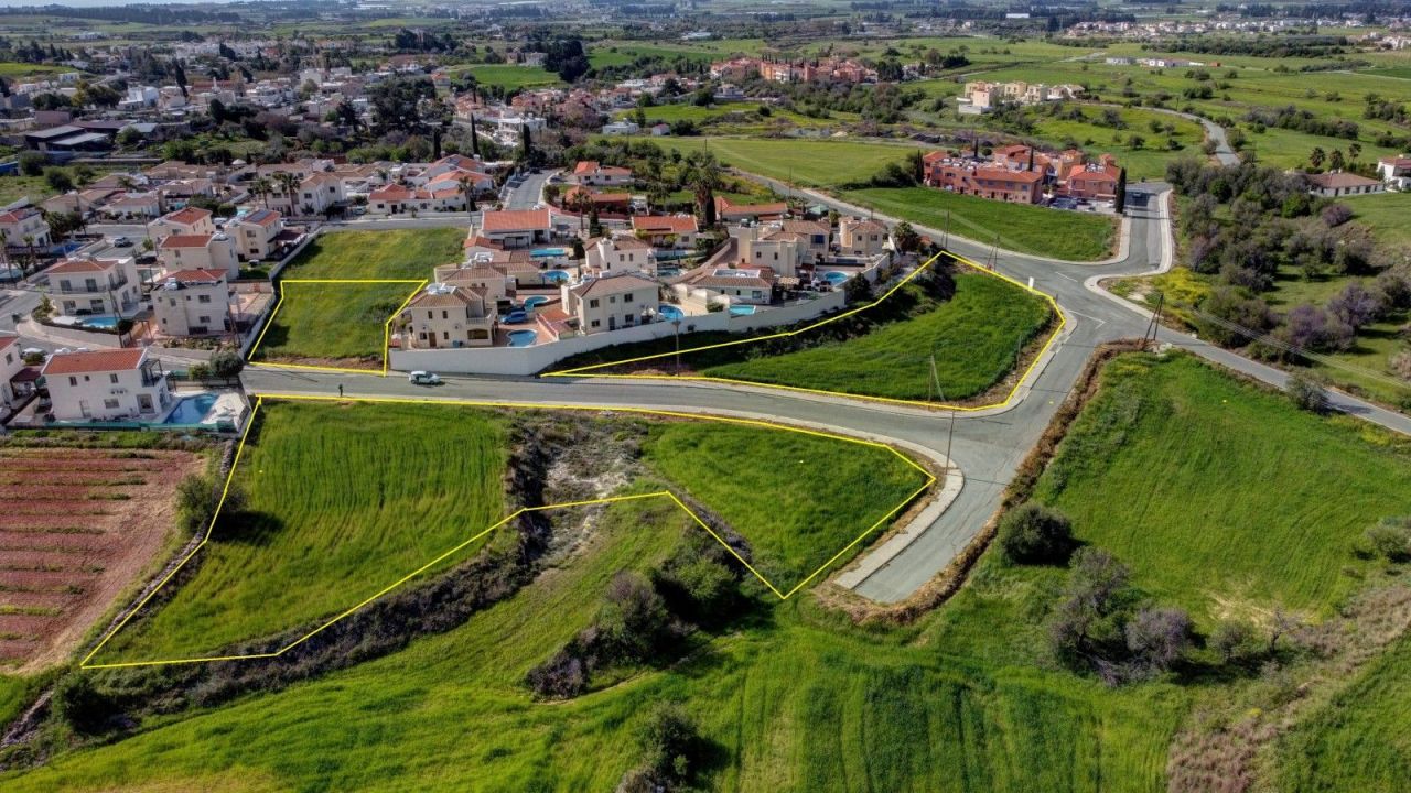 Terreno en Pafos, Chipre - imagen 1