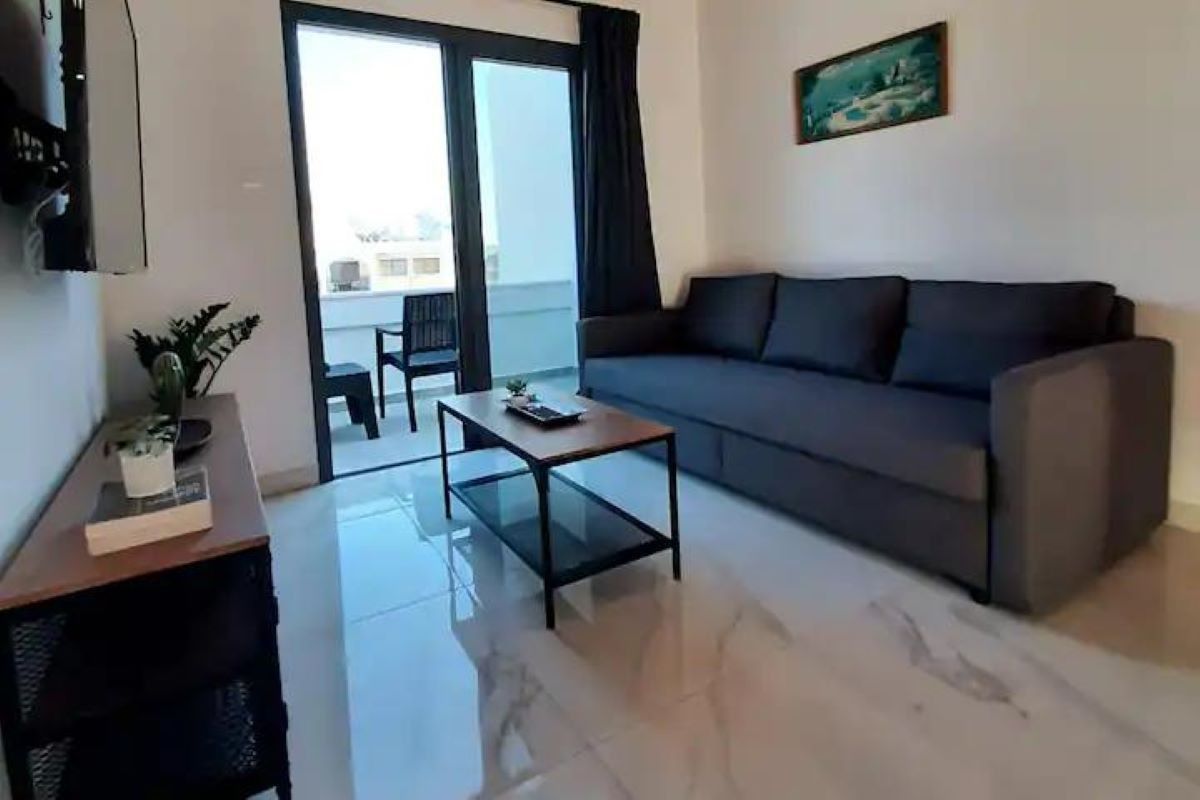 Apartment in Paphos, Cyprus, 69 m² - picture 1