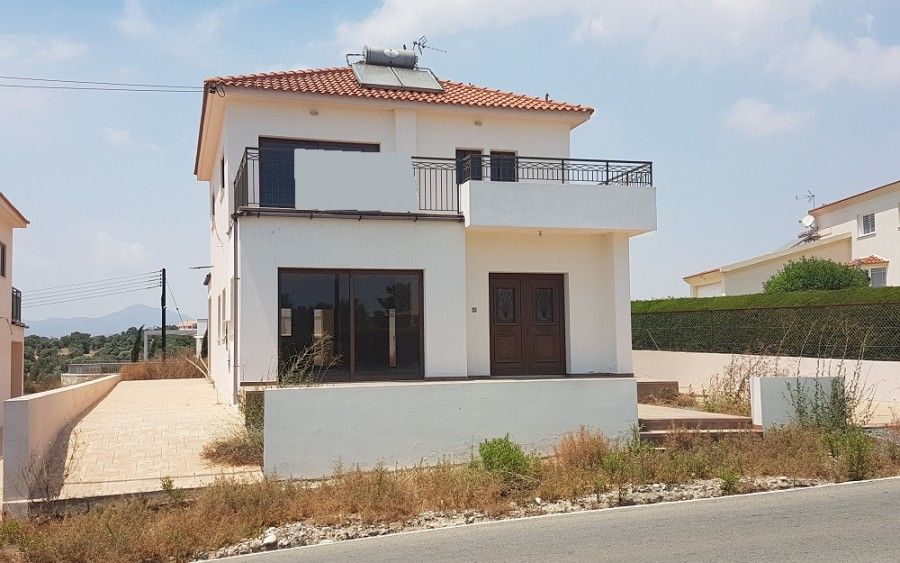 Villa in Larnaca, Cyprus, 614 m² - picture 1