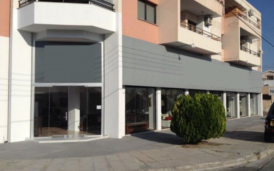 Shop in Larnaca, Cyprus, 291 m² - picture 1