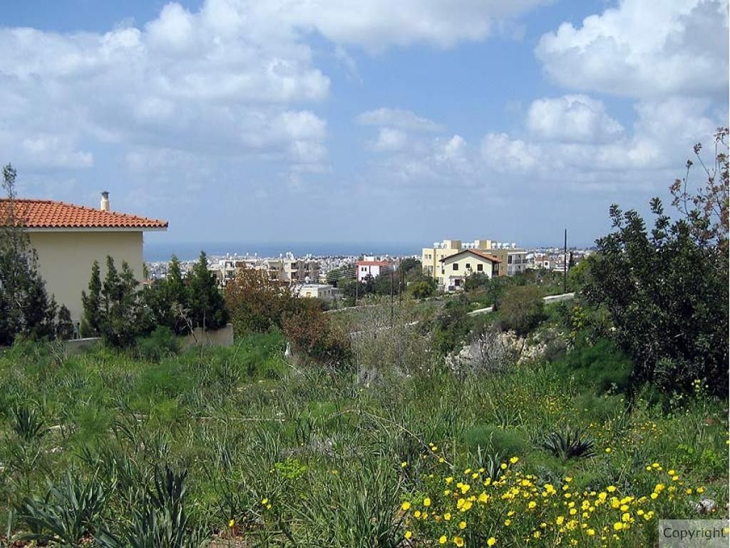 Terrain à Paphos, Chypre, 743 m² - image 1