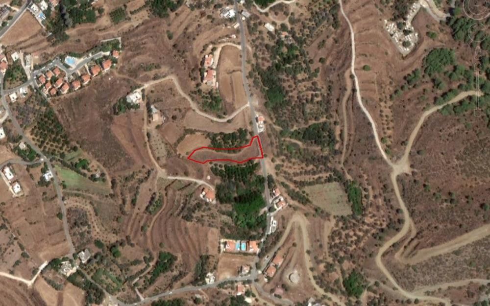 Land in Paphos, Cyprus, 2 342 m² - picture 1