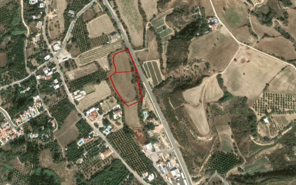 Terrain à Paphos, Chypre, 8 771 m² - image 1