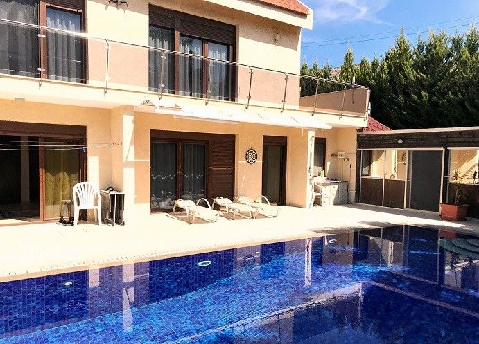 Villa en Limasol, Chipre, 460 m² - imagen 1