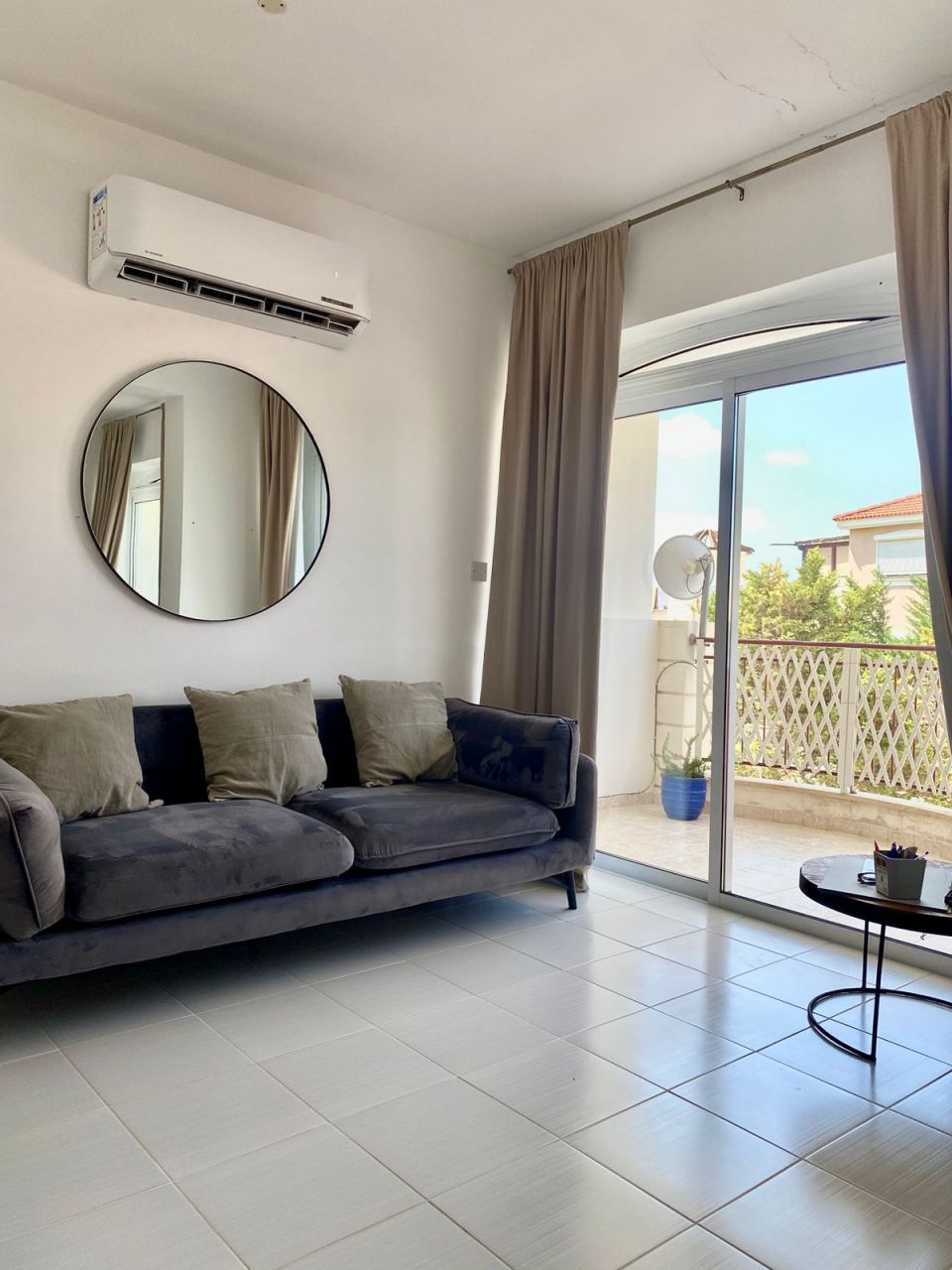 Piso en Pafos, Chipre, 65 m² - imagen 1