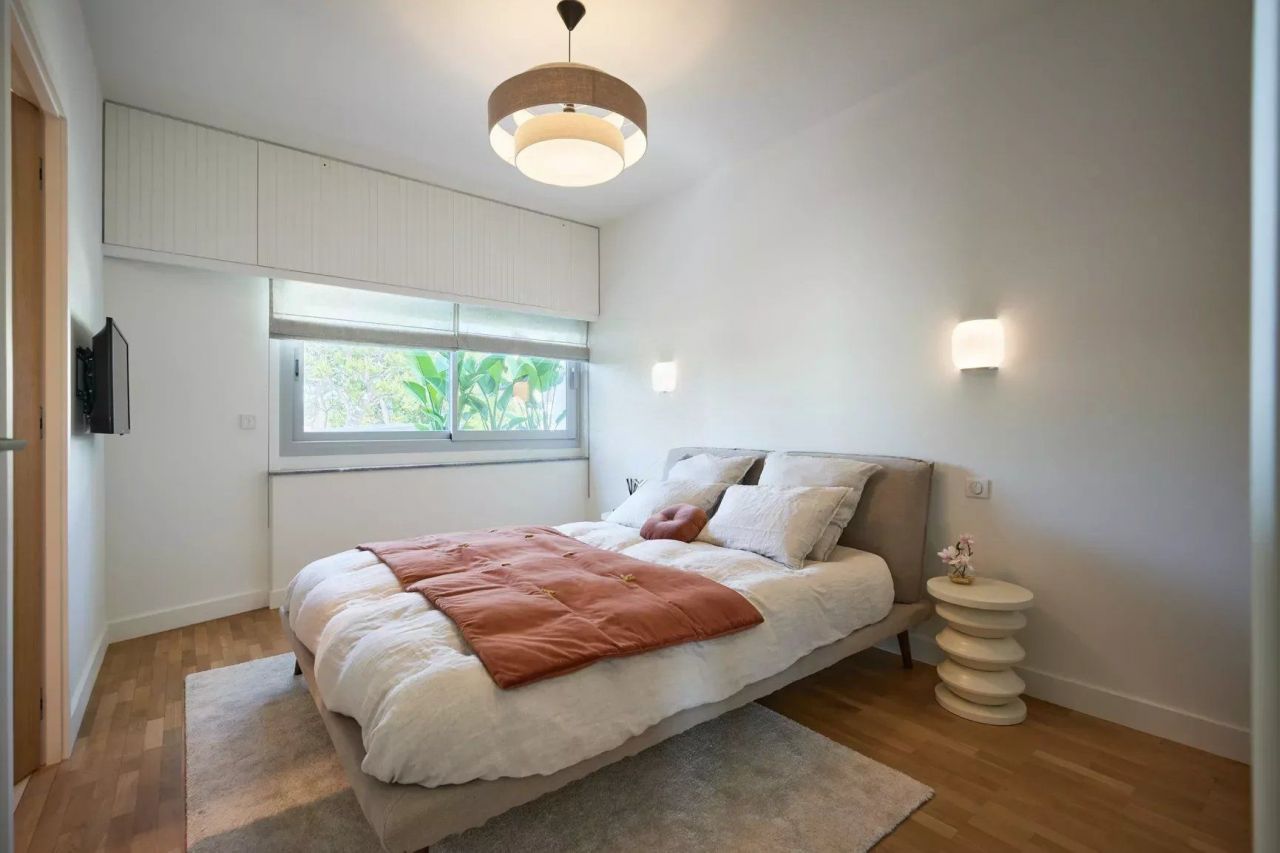 Villa in Villefranche-sur-Mer, France, 285 m² - picture 14