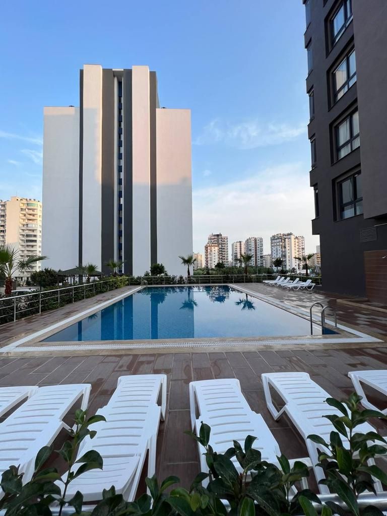 Piso en Mersin, Turquia, 76 m² - imagen 1