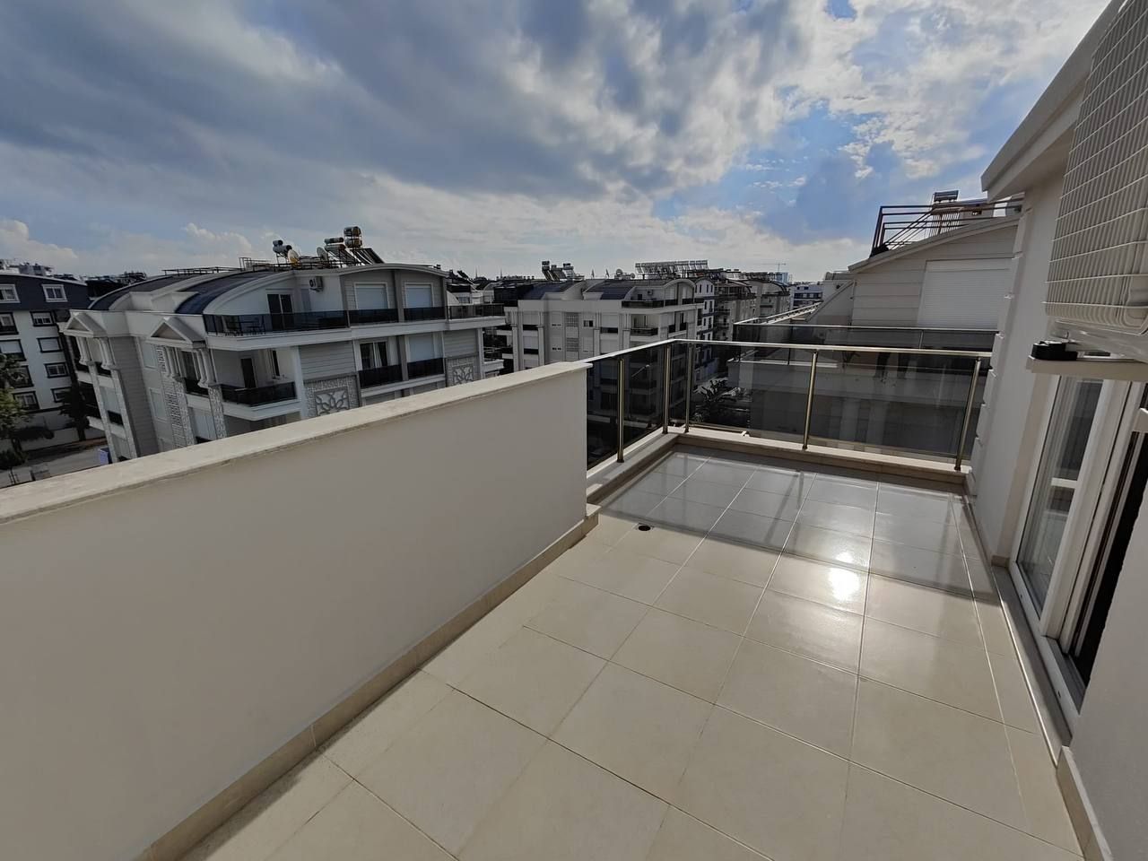 Flat in Antalya, Turkey, 150 m² - picture 9