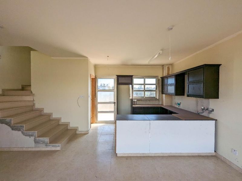 Casa di reddito a Paphos, Cipro, 674 m² - foto 7
