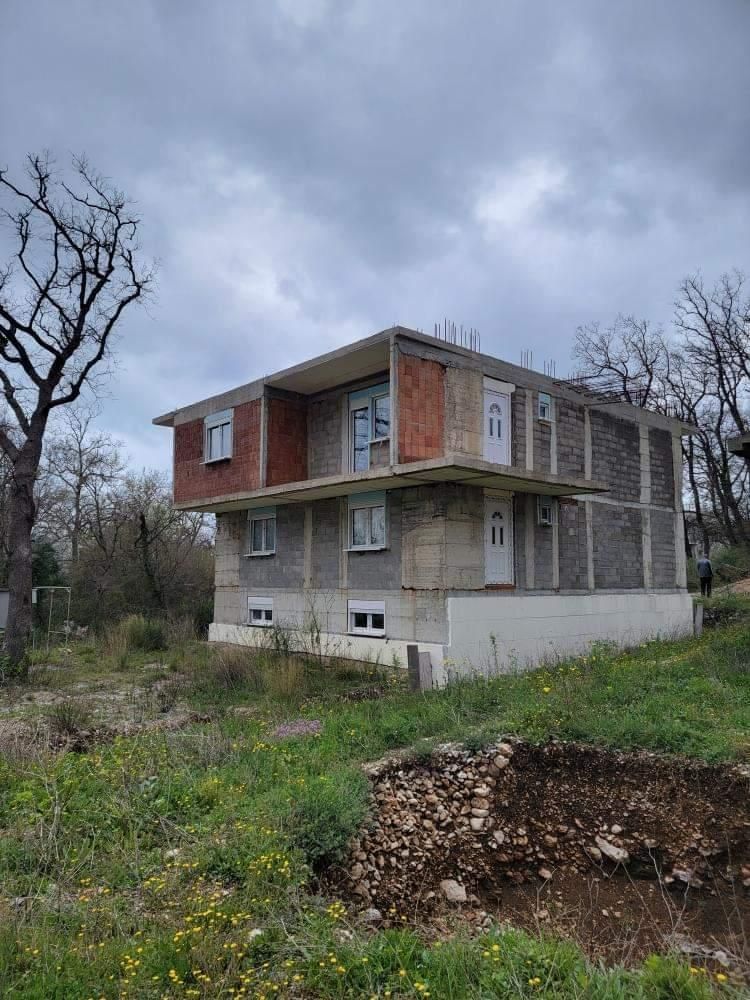 House in Sutomore, Montenegro, 275 m² - picture 2