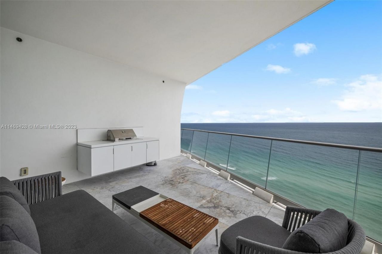 Flat in Miami, USA, 150 m² - picture 10
