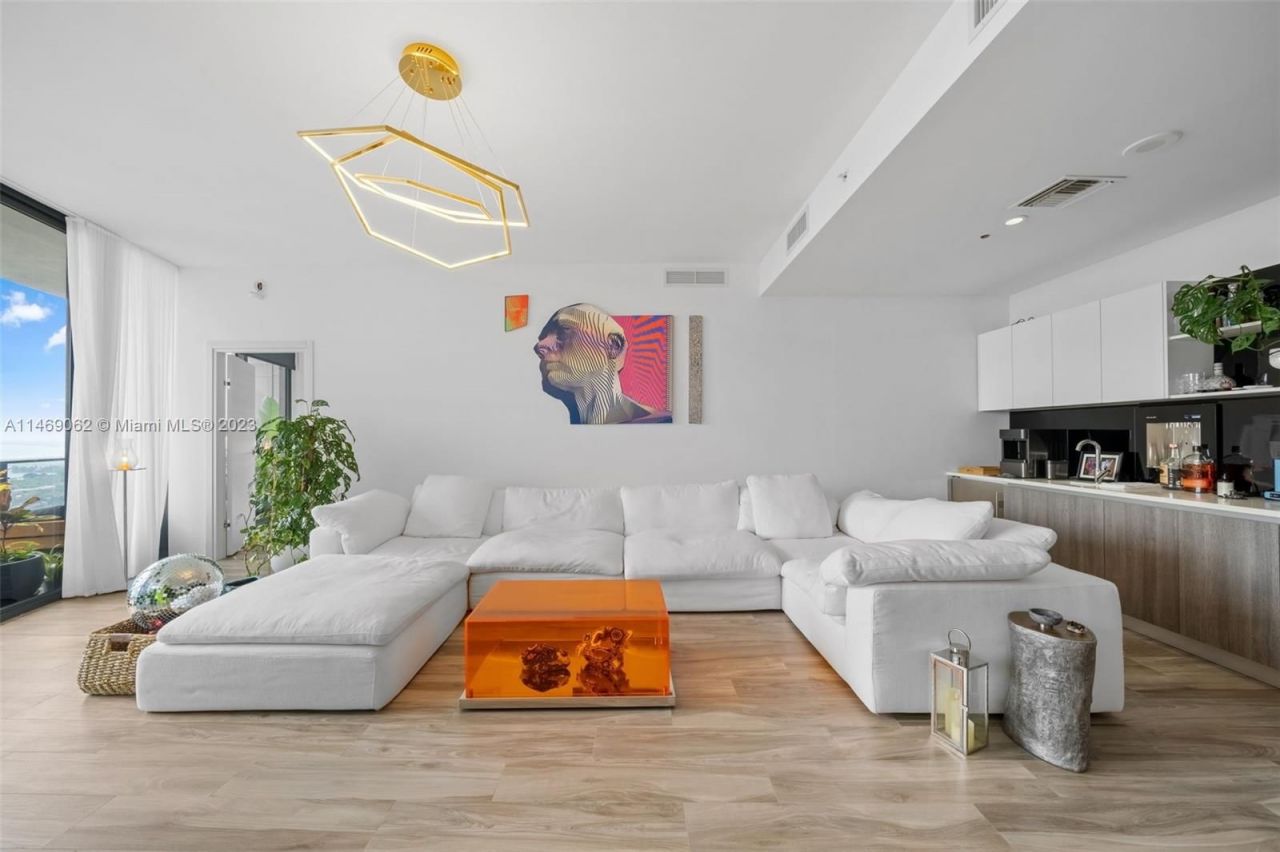 Piso en Miami, Estados Unidos, 220 m² - imagen 16