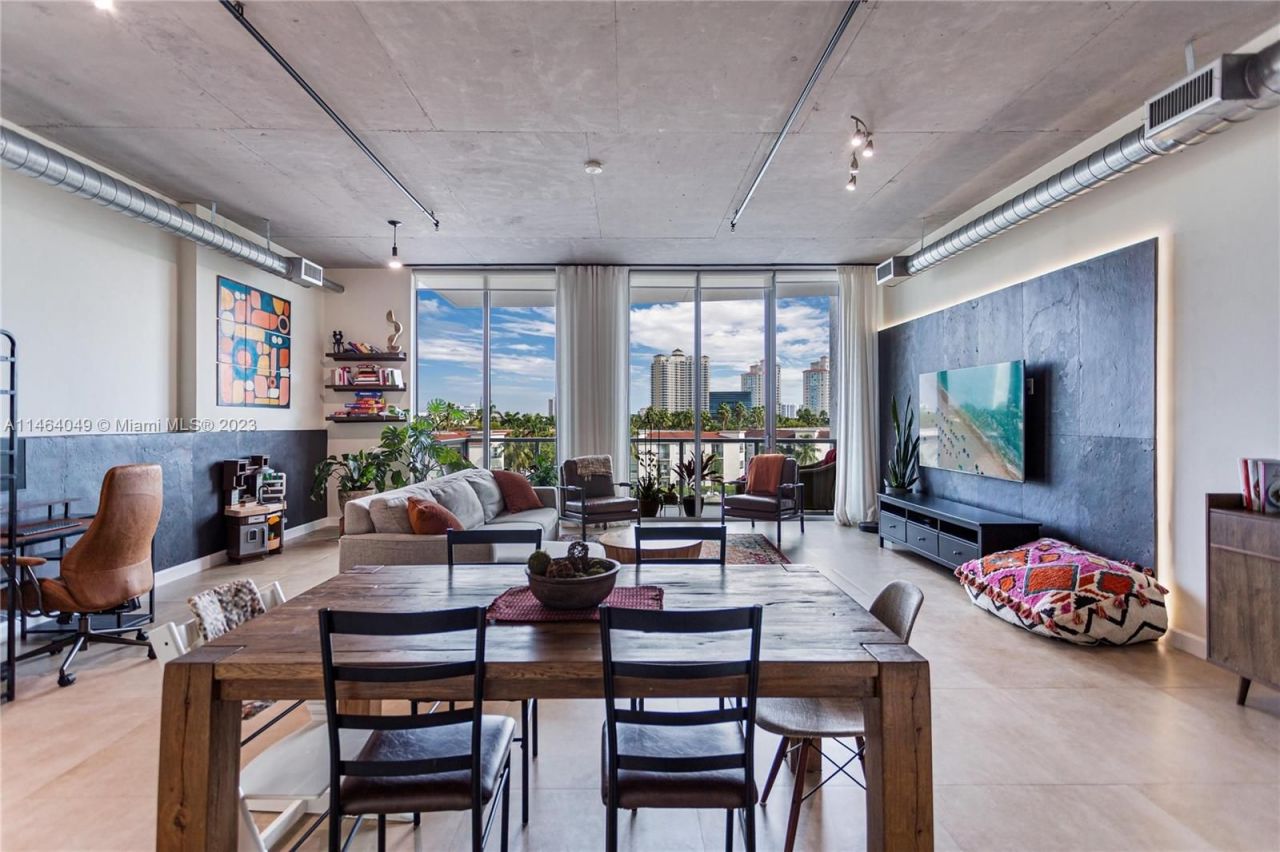 Loft en Miami, Estados Unidos, 120 m² - imagen 1